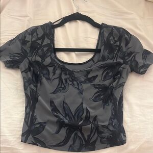 Lululemon Athletica Gray Crop Top Fitted Blouse